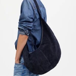 Madewell The Essential Curve Shoulder Suede Bag